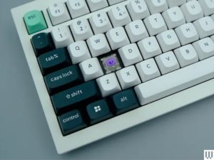 Save $36 on a Cool, Compact Hall Effect Keyboard