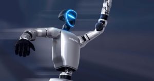 Humanoid robot teleoperator manages to kick himself where it hurts