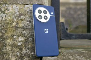 OnePlus’ safety-first charging mode now goes beyond games and reaches more phones