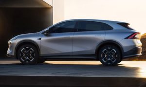 This EREV SUV claims a new record for the longest driving distance, leaving Tesla far behind